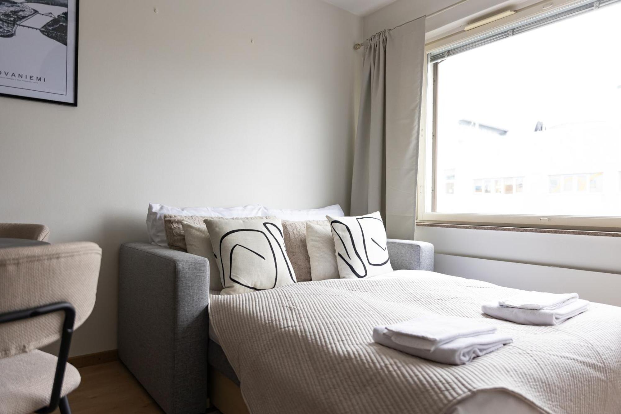 Aurora Iv Apartment *